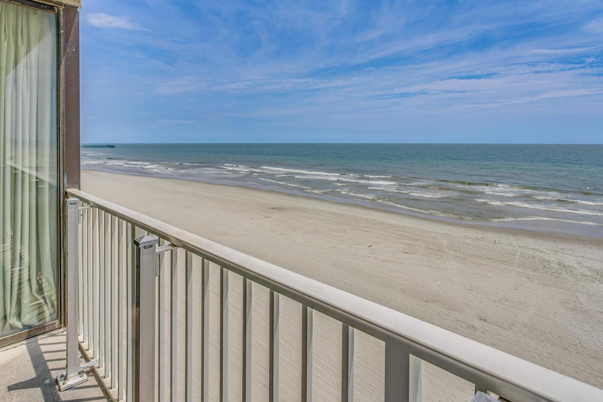 Myrtle Beach Oceanfront Condo With Resort Perks! Exterior photo